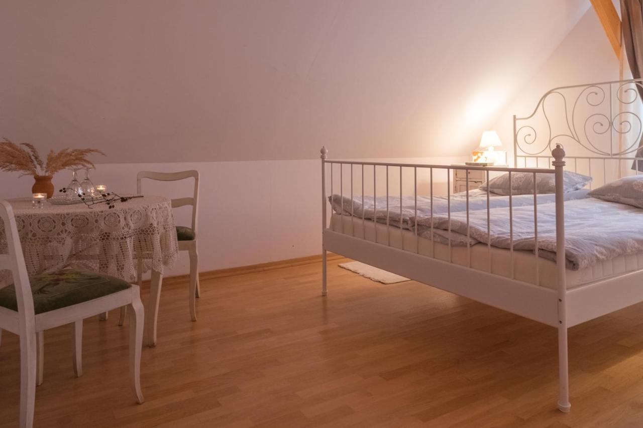 Bed and Breakfast Miodowa Kolonia Białowieża Exteriér fotografie