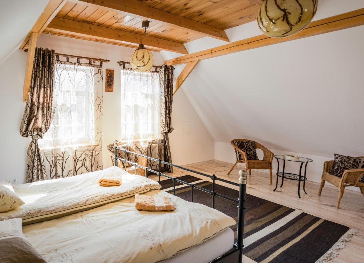Bed and Breakfast Miodowa Kolonia Białowieża Exteriér fotografie